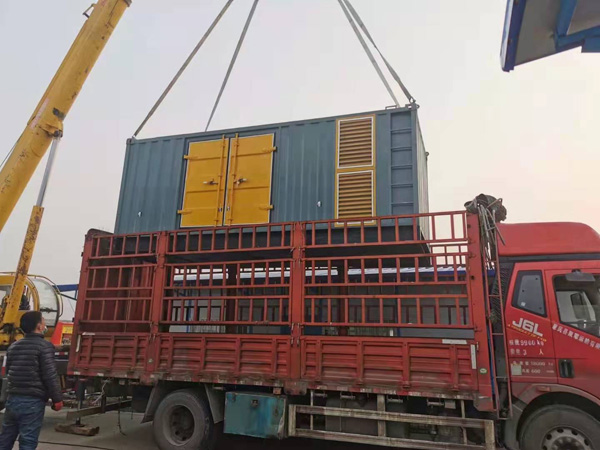 金川如何根据测量要求选择合适的电压表量程？