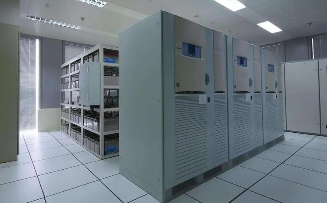 金川UPS 电源的分类