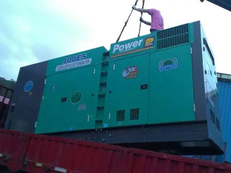 金川空气滤清器的更换周期一般是多久？